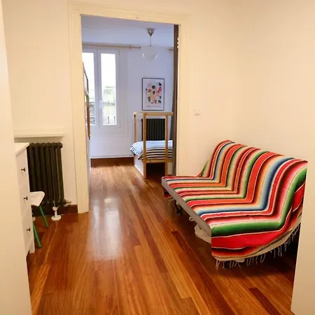 Spacious With 4 Beds Near Casco Viejo Apartment *